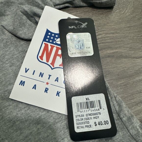 Tampa Bay Buccaneers Mens XL Vintage Marks Bucco Bruce Throwback T-Shirt NWT - Picture 3 of 7